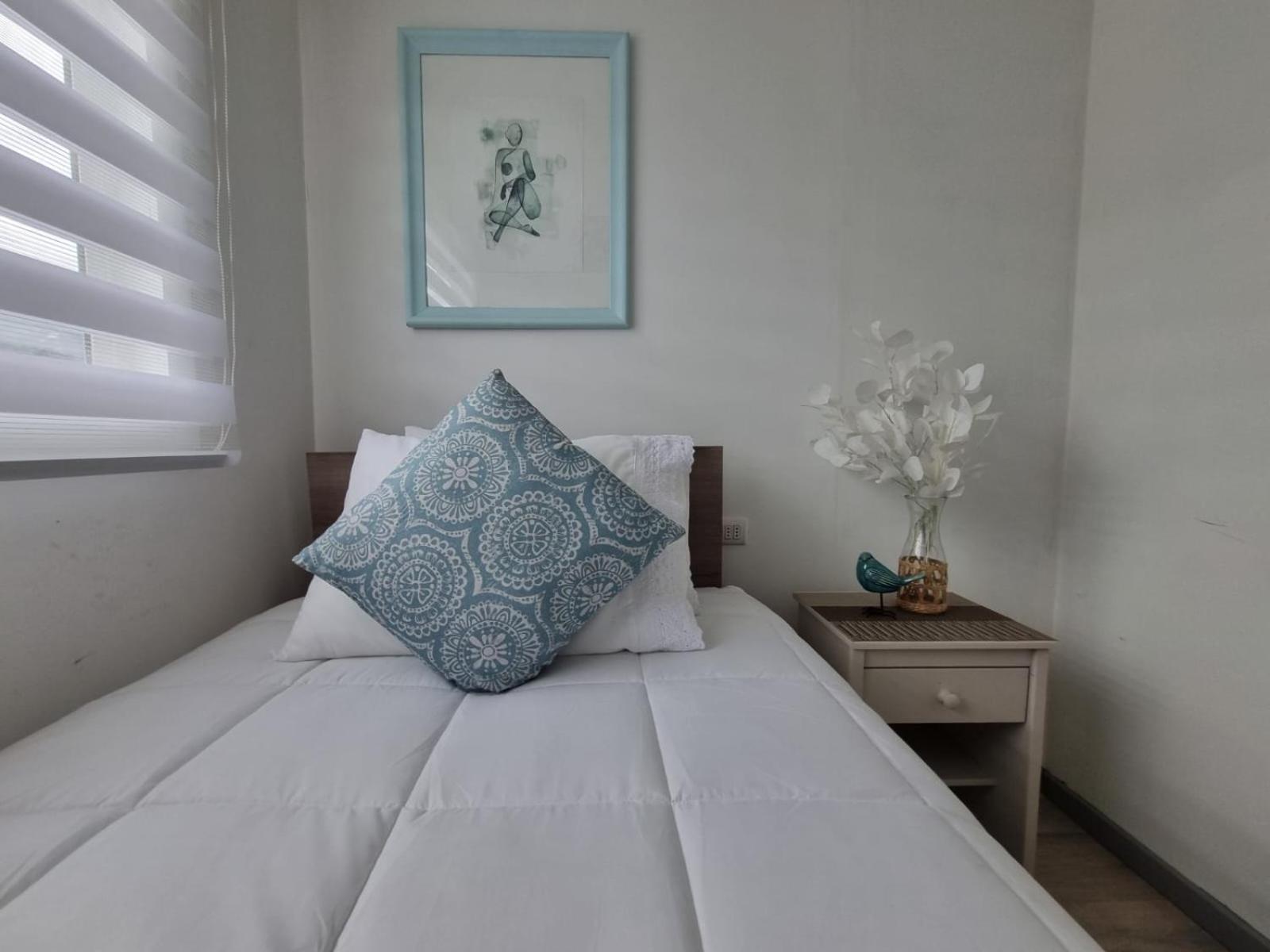 Hostal Chucaita Puerto Cisnes Ngoại thất bức ảnh